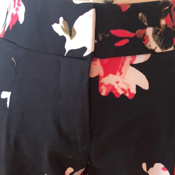 Loft Floral Dress Pants - Picture 3 of 6